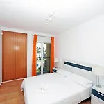 Azul Marino Vyb Apartman *